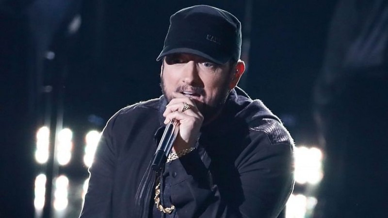 Eminem revealed when he performed at the Oscar Awards 2020, 17 years later because of this