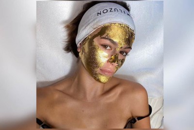 24k gold face treatment done by this supermodel, watch video here
