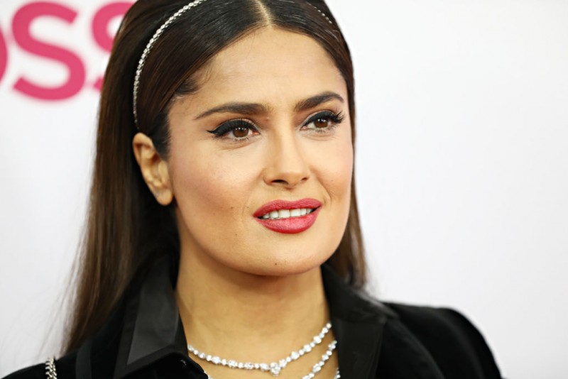 Hollywood actress Salma Hayek shares stunning picture, See here