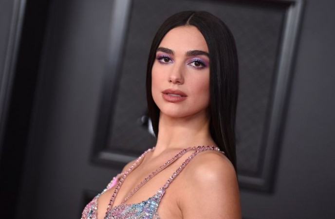 Dua Lipa's shared stunning picture in green paint and sleeveless top