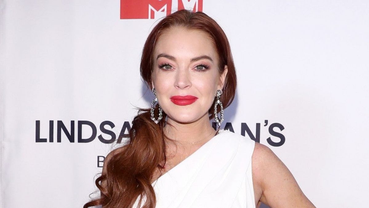 Hollywood singer Lindsay Lohan shares New Year's resolution