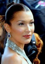Bella Hadid shares post remembering her brother
