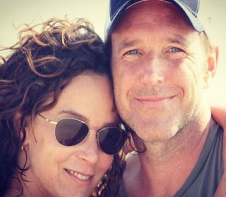 Jennifer Gray and Clarke Greg are separated from each other after 19 years, shared this post