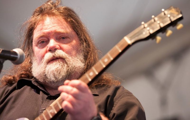 Shadow mourners in the music world with the death of veteran singer Roky Erickson