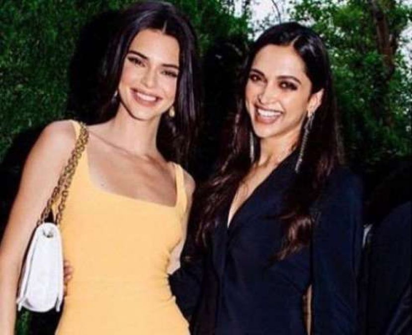 Deepika's photo with this Hollywood celebrity went viral on social media!