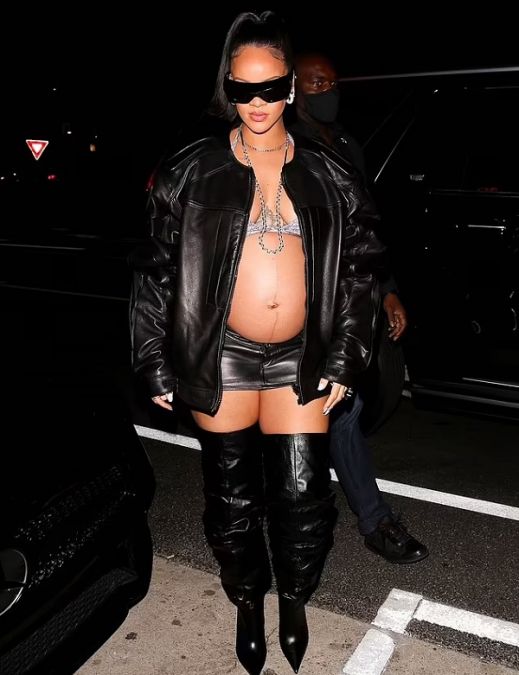 Rihanna spotted in a bikini on Santa Monica