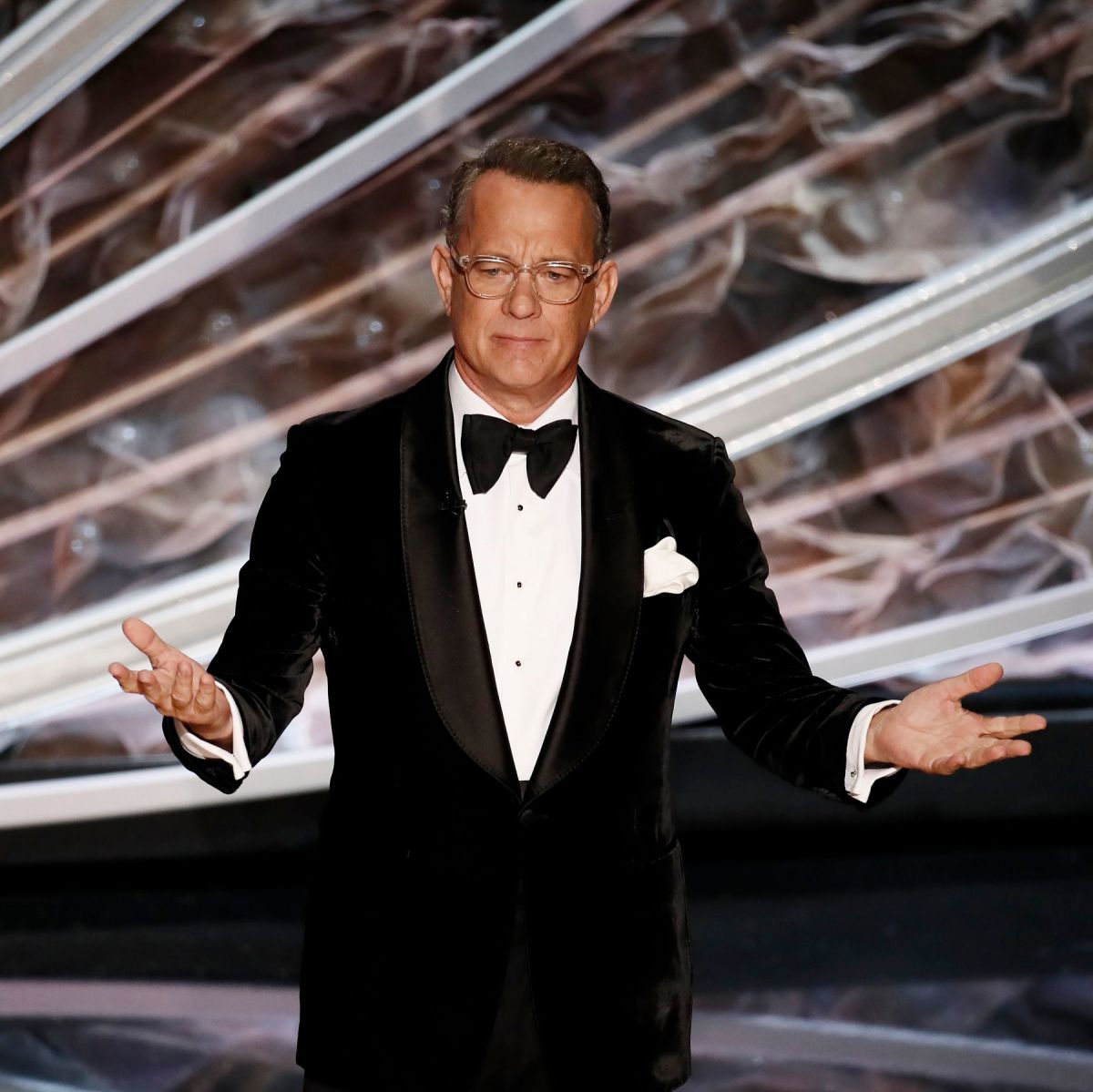 Hollywood star Tom Hanks donated plasma, shares this photo on social media