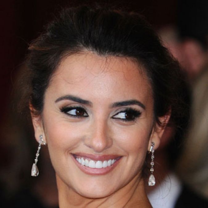 Spanish actress Penelope Cruz doesn't like to be called beautiful