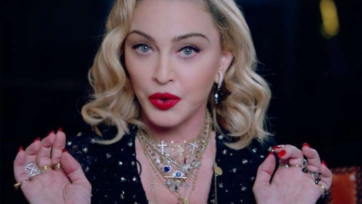 Madonna clarifies that she is not ill