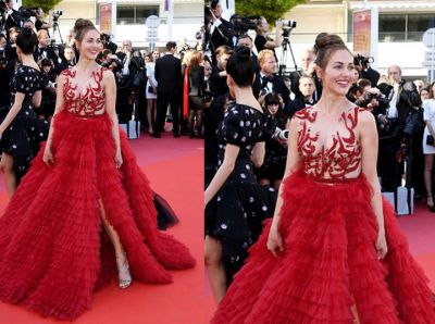 Cannes 2019 : सारी हसीनाओं पर भारी पड़ी यह एक्ट्रेस, लेकिन स्कर्ट ने कर दिया शर्मसार