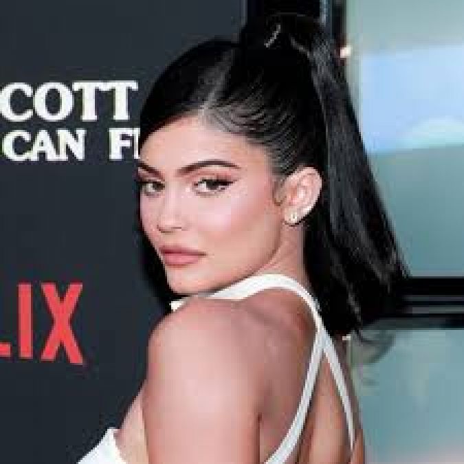 American TV star Kylie Jenner's new photo goes viral