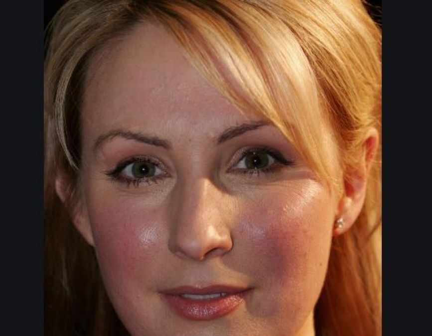 Lisa McCune living with children after emotional separation from husband