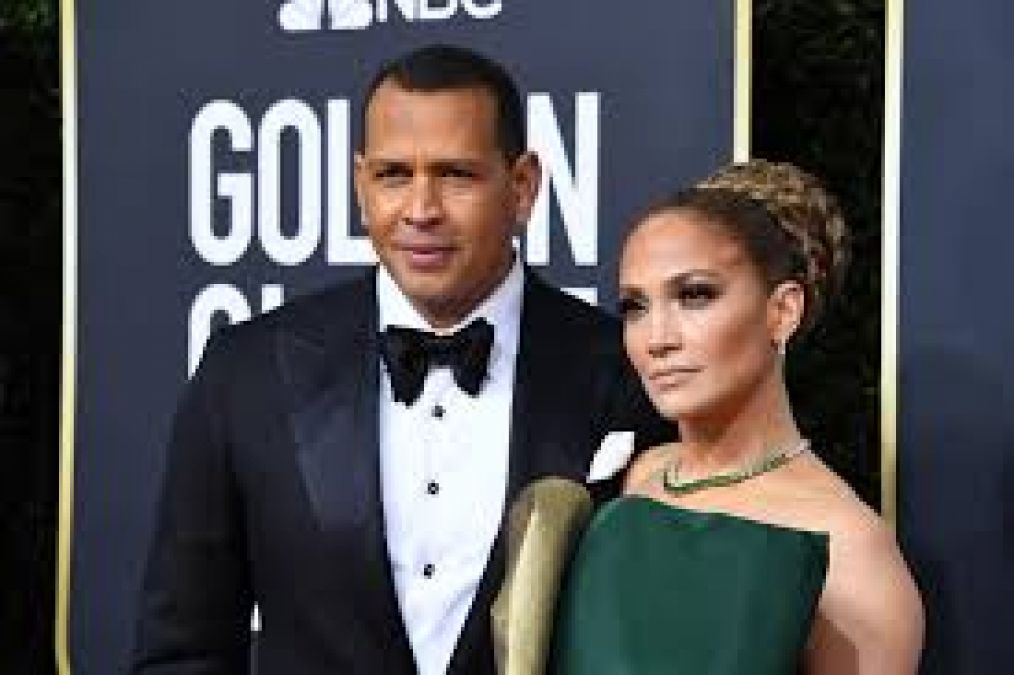 Know about Alex Rodriguez who is close to this Hollywood actor