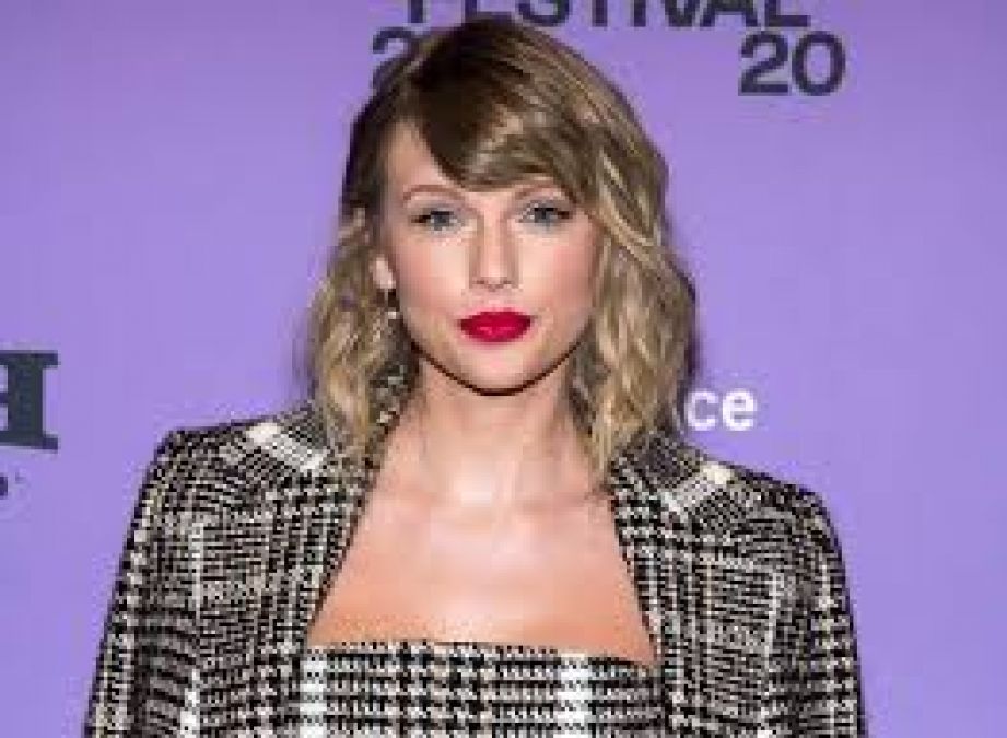 Singer Taylor Swift taunts President Trump after George Floyd death