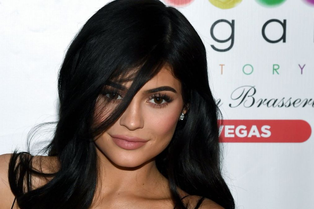 Kylie Jenner's photo breaks internet, check it out here