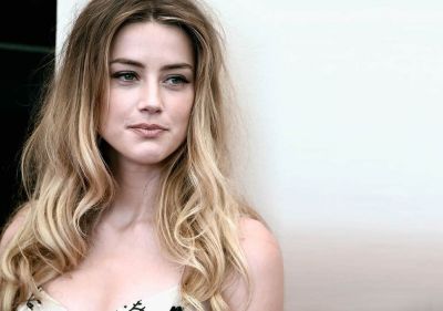 Amber Heard is gathering evidence against her ex-husband