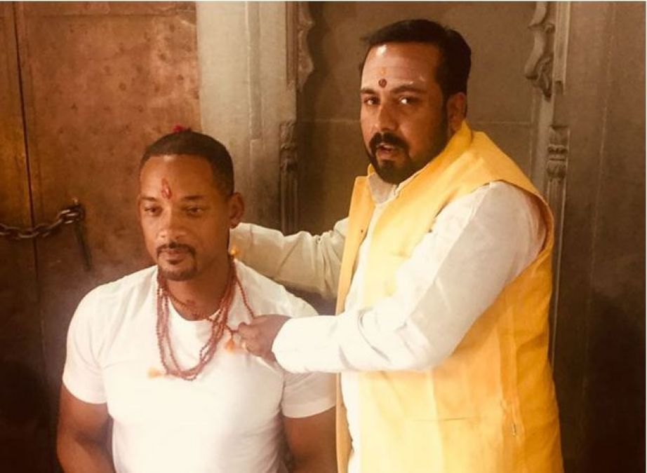 Will Smith has great reverence in Hindu philosophy, has worshiped Mahadev and Ganga in Haridwar