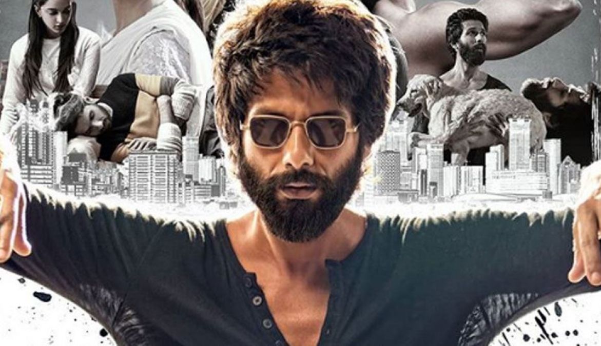 Kabir Singh: The story of an obsessive Lover, earning bumper on the first day!