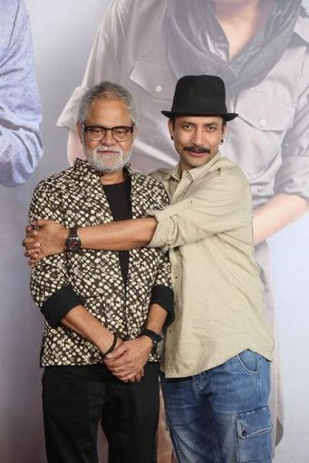 Sanjay Mishra's 'Kamyaab' premiered in Mumbai for B-town celebs