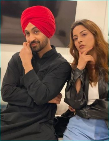 Shahnaz Gill was seen copying Diljit, photos going viral