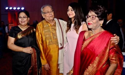 दिवंगत अभिनेता सौमित्र चटर्जी की पत्नी दीपा चटर्जी का निधन, इस कारण गई जान