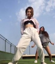 This South actress's spectacular dance went viral on social media