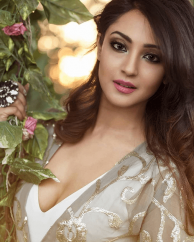 Aindrita Ray flaunting her beauty, see pictures