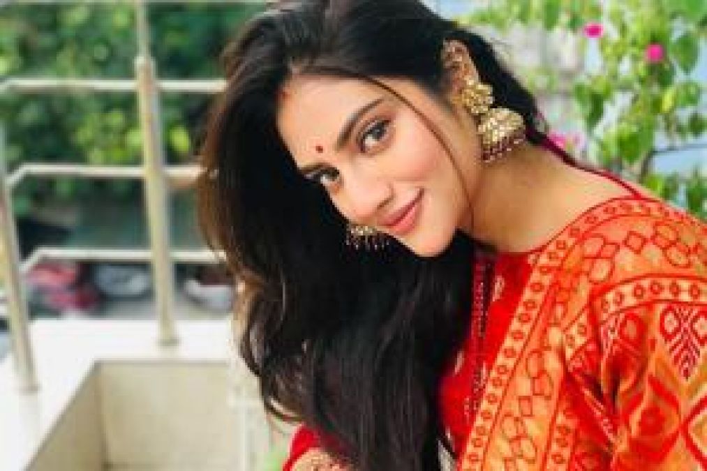 Actress Nusrat seen giving stylish poses in these photos