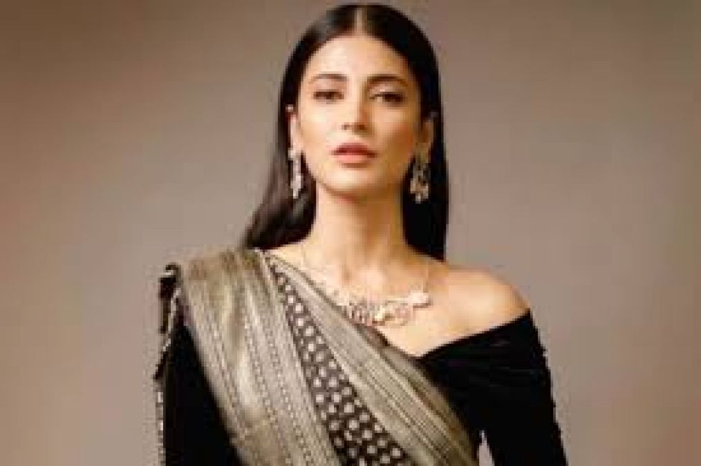 Shruti Haasan gives shocking response to people's comment