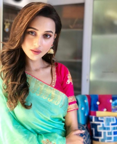 This look of Mimi Chakraborty sets internet on fire