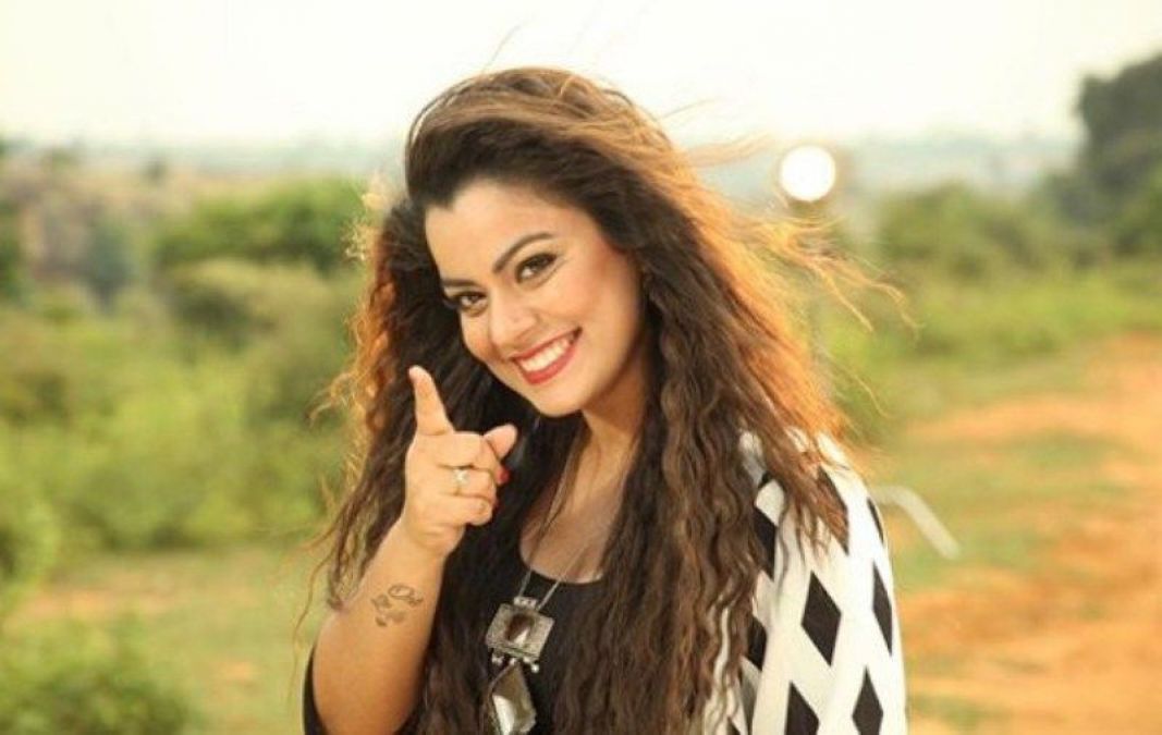 This gangster avatar of Nidhi Jha driver her fans crazy