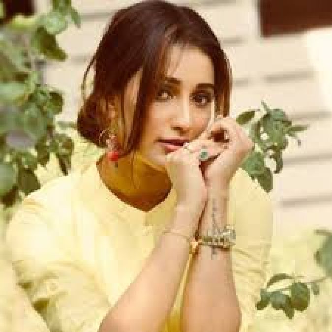 Actress Sayantika is spending time in lockdown like this