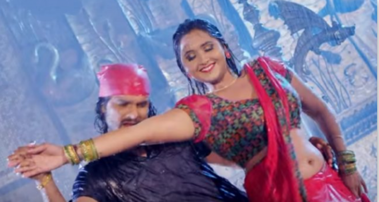 Khesari Lal and Kajal Raghavani gave a Hot Pose, Video Will make your Senses fly!