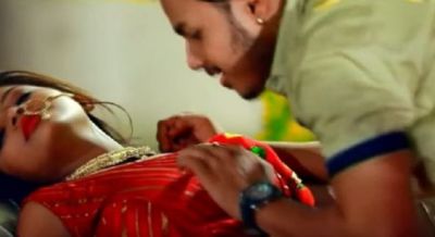 Bhojpuri Bold Song 'Choliya Mei Hola Gudgudi' Is amazing, Watch the Video Here!