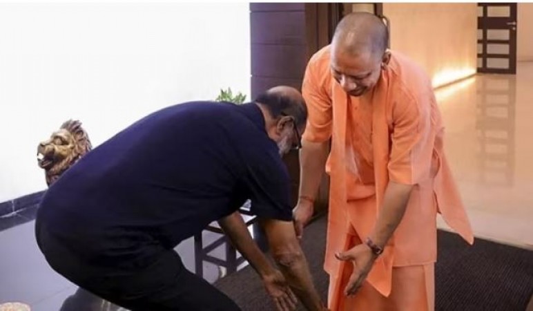 सीएम योगी के पैर क्यों छुए ? सुपरस्टार रजनीकांत ने चेन्नई एयरपोर्ट पर बताया कारण