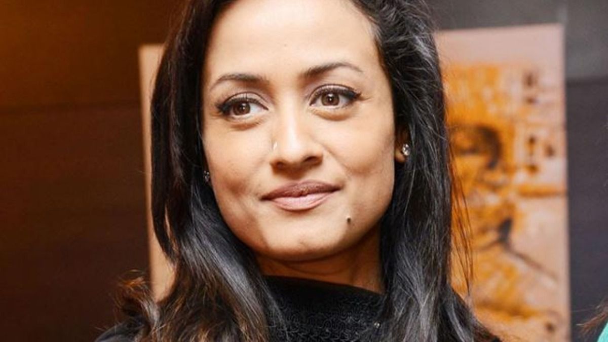 Namrata Shirodkar worshiped Lord Ganesha along with kids and family