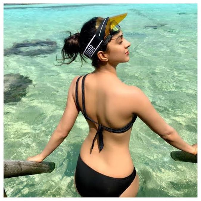 Arjun Reddy's actress Shalini Pandey breaks internet with her hot photo, check it out here