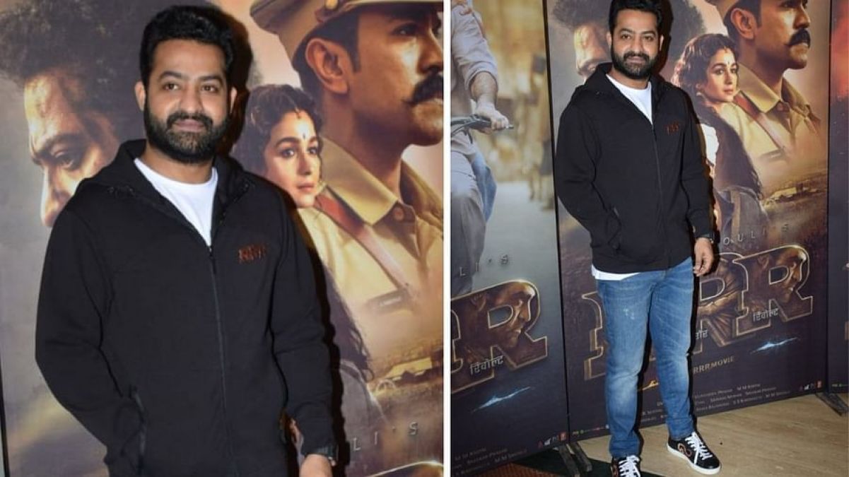 Ram Charan and Junior NTR arrive in Mumbai to promote RRR, photos revealed