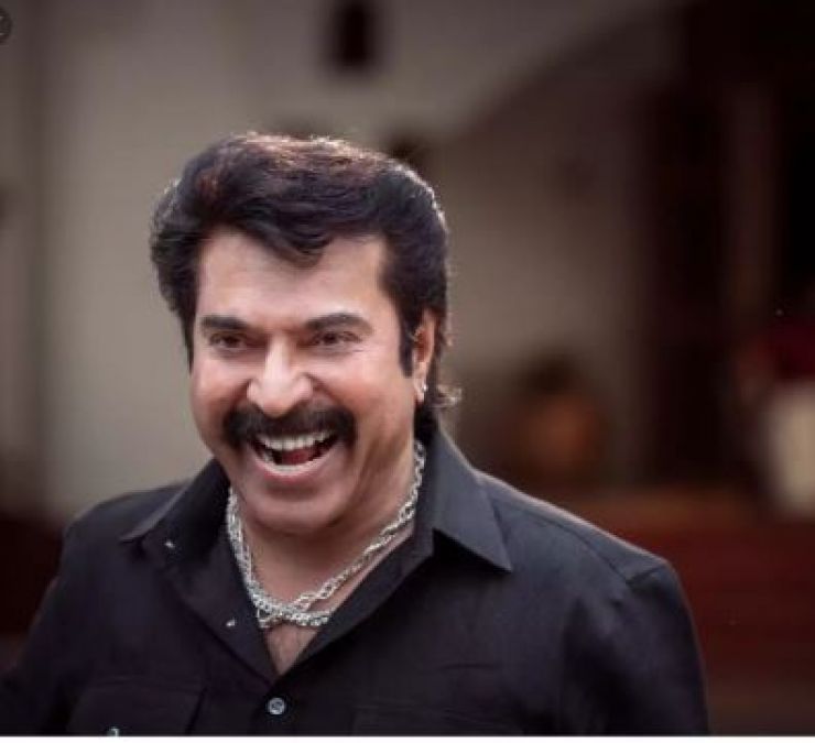 Mammootty's pictures from 'Shylock' surfaced; looks amazing