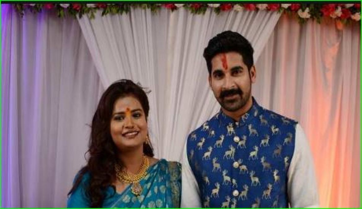 Akshay Waghmare gets engaged with Arun Gawli's daughter Yogita