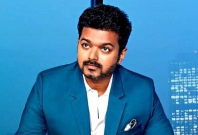 Big news for fans, Vijay got welcomed on the sets of the film