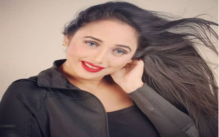 Rani Chatterjee shares photo in a red lehenga, Check out here