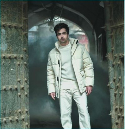 Hardy Sandhu made announcement of sequel to 'Titliyaan' releasing soon