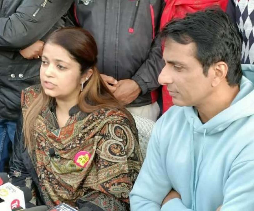 पंजाब में विधानसभा चुनाव को देखते हुए सोनू सूद ने बहन के लिए राजनीतिक गतिविधियां की तेज, जल्द कर सकते है पार्टी का एलान