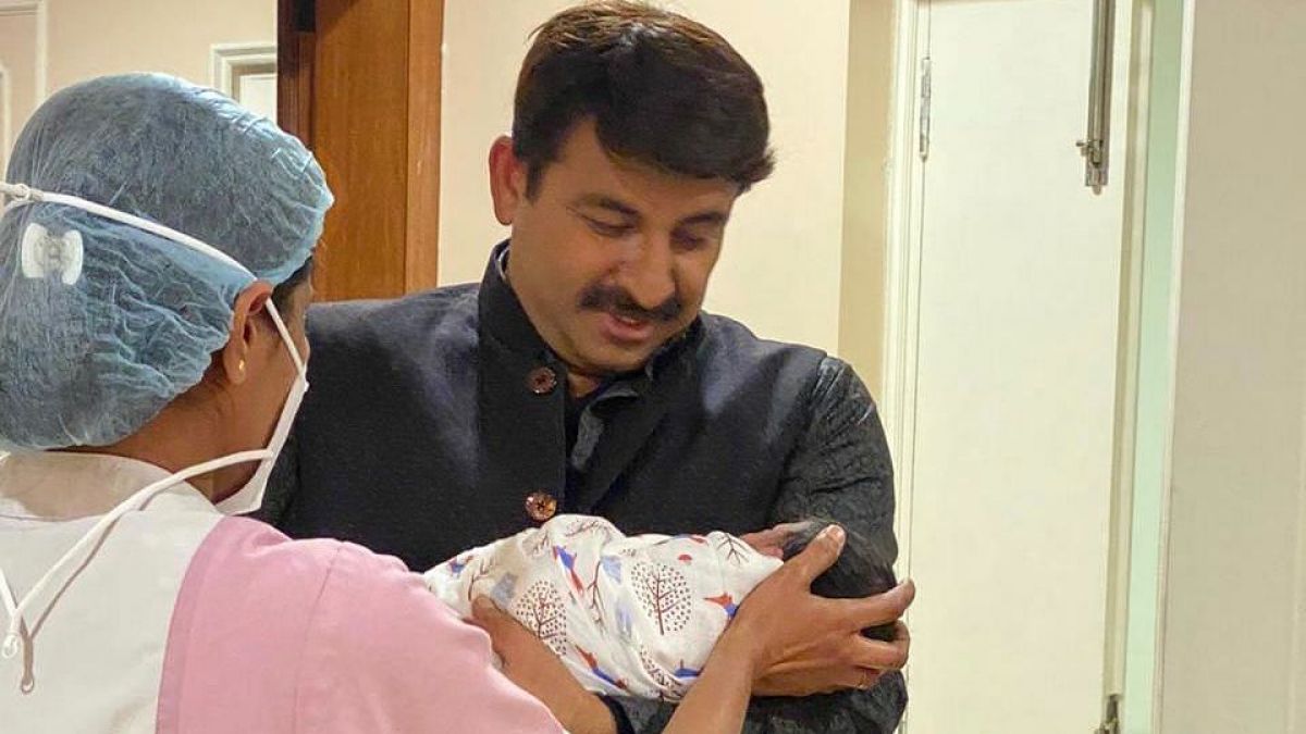 Manoj Tiwari's second marriage at behest of her daughter, know reason for his divorce from first wife