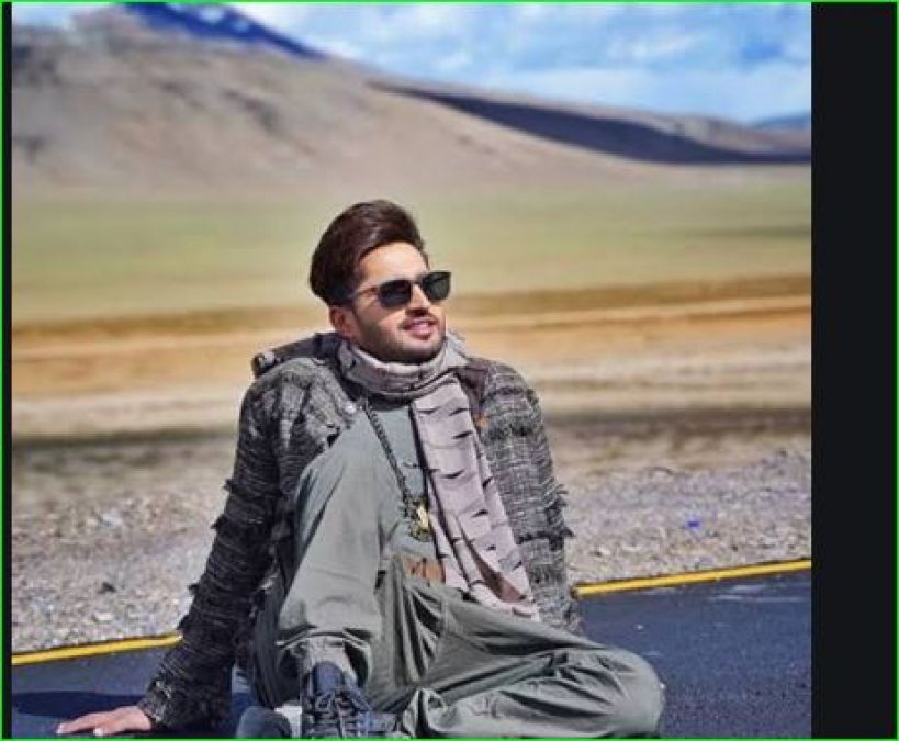 Jassi Gill shared the poster of her new song
