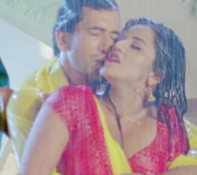 Bhojpuri Monalisa Ka Xxx - Monalisa and Nirhua' romance in the rain, the popularity of the ...