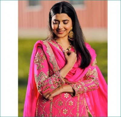 Nimrat Khaira's song 'Sohne Sohne Suit' to be released on July 24
