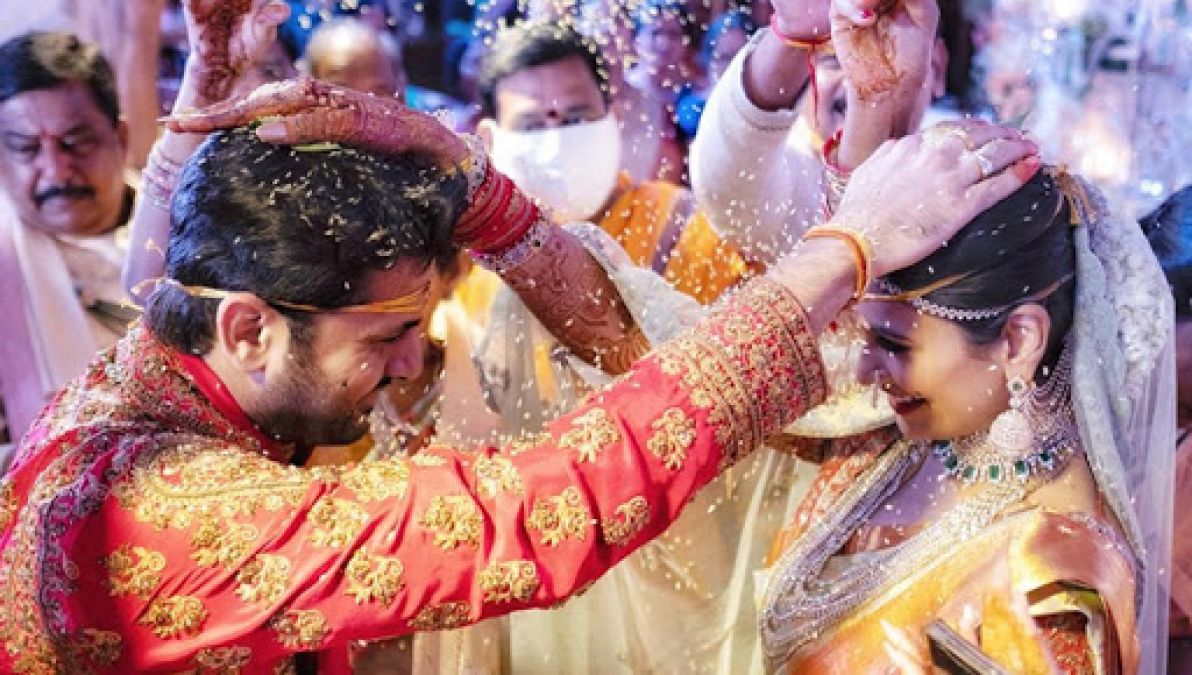 Nithin and Shalini got married in beautiful way, See pics