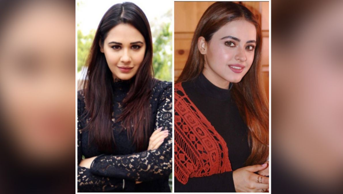 You will also lose your heart on these actresses of Punjab.